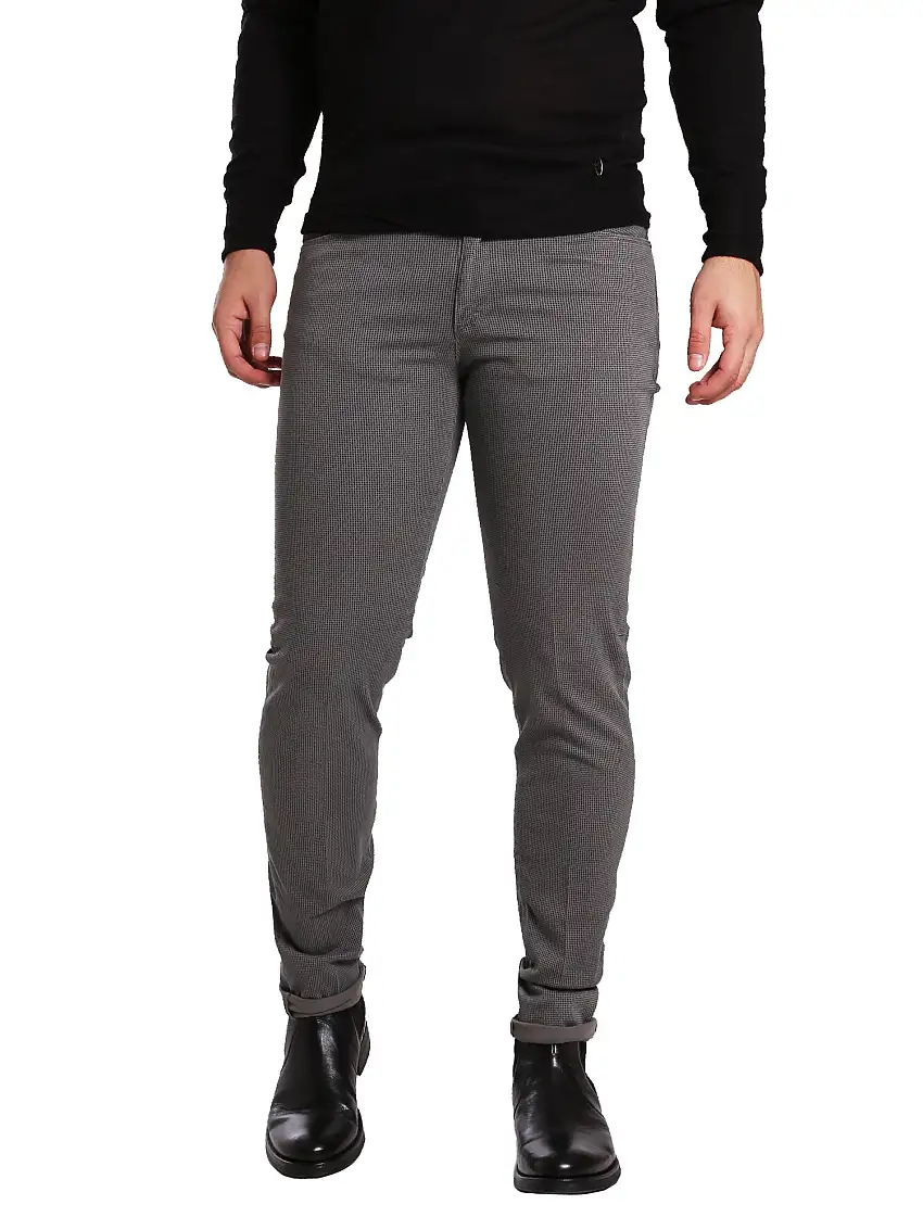 Sei3sei Pantaloni PZV17 7226