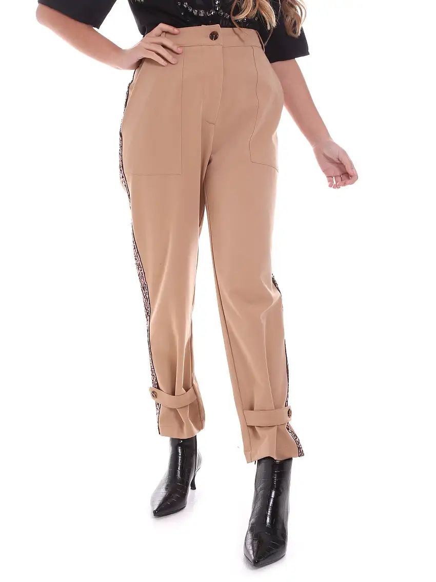 Gaudi Pantaloni 021FD25004