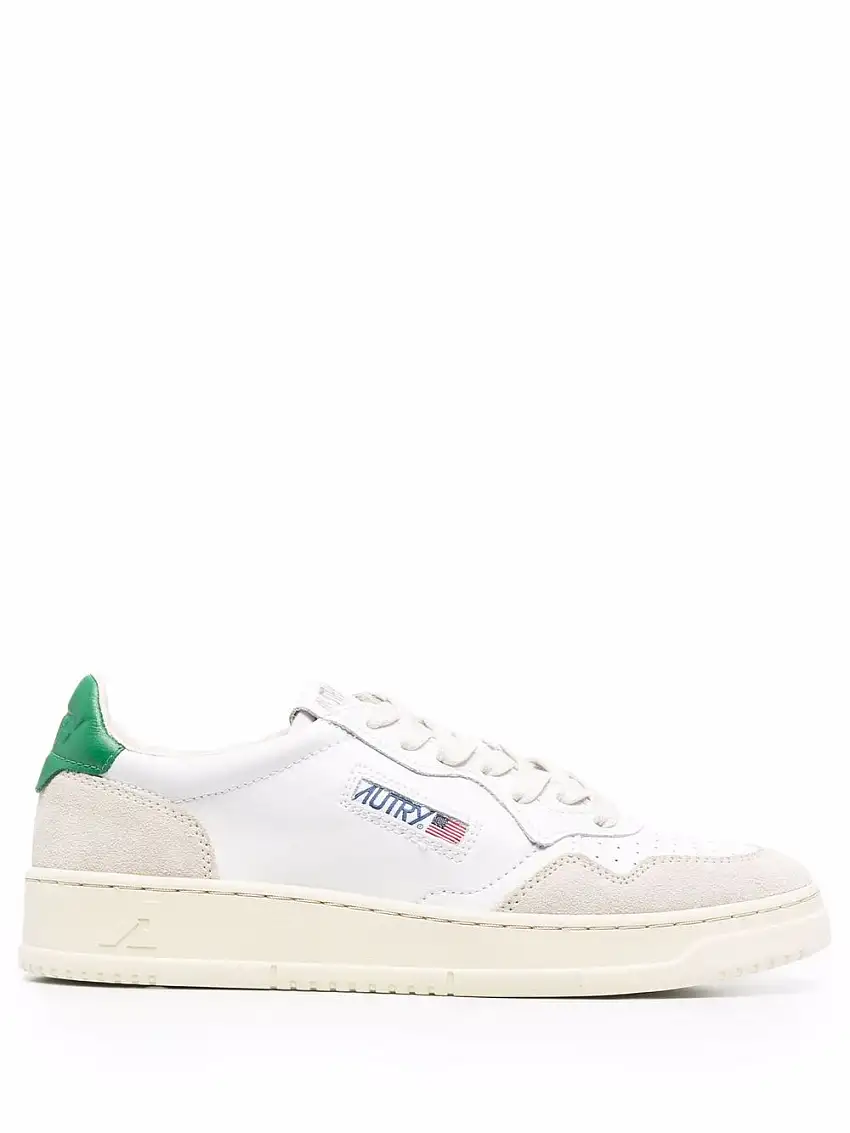 AutrySneakers con applicazione