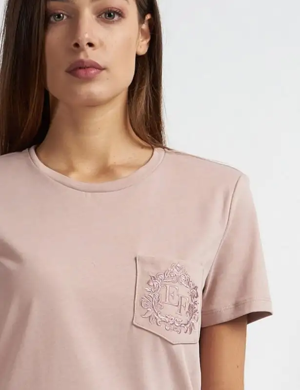 T-shirt Donna con taschino ricamato