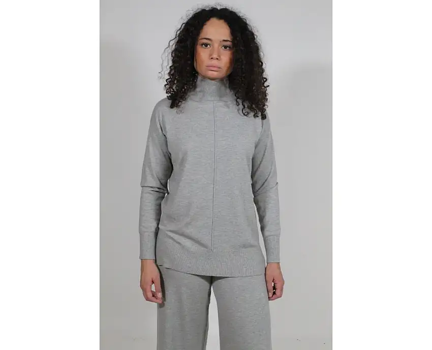 Lupetto Donna Accenni dal design oversize