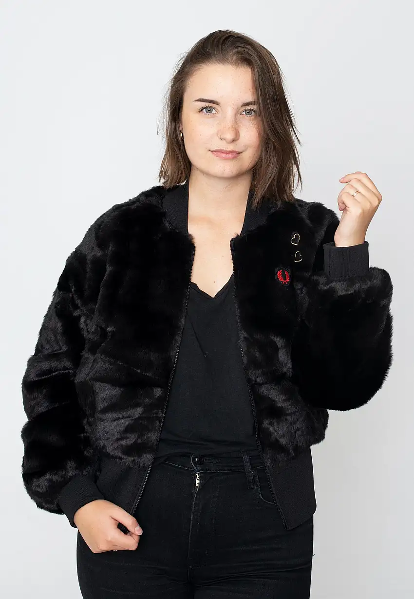 Fred Perry x Amy Winehouse - Heart Detail Faux Fur Black - Giacca
